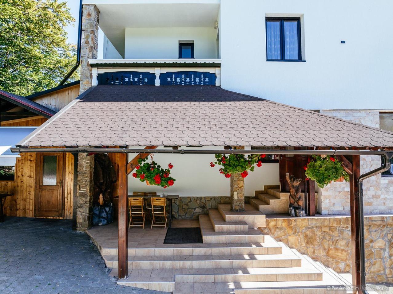 Elim Residence Мэнэстиря-Гуморулуй Экстерьер фото