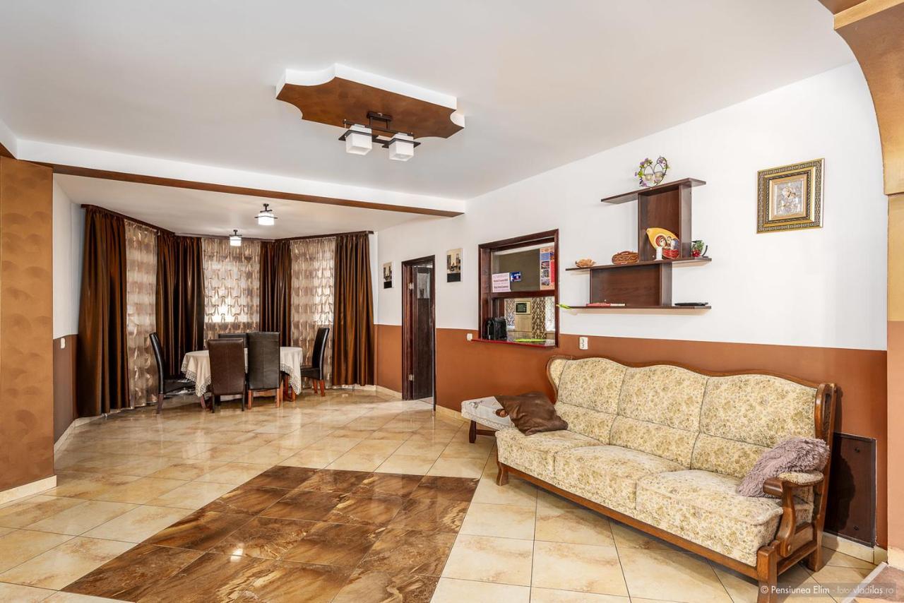 Elim Residence Мэнэстиря-Гуморулуй Экстерьер фото